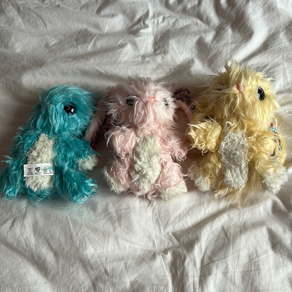 Scruff A luvs set of three: 1 blue cat and 2 bunnies